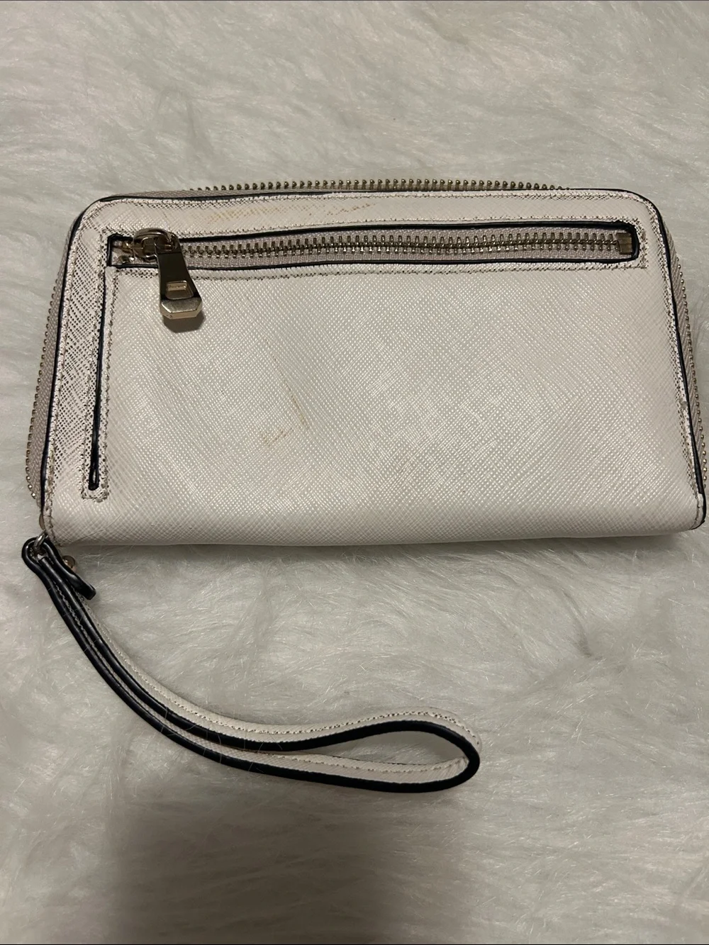 Tory Burch Cream Leather Wristlet with Gold Logo